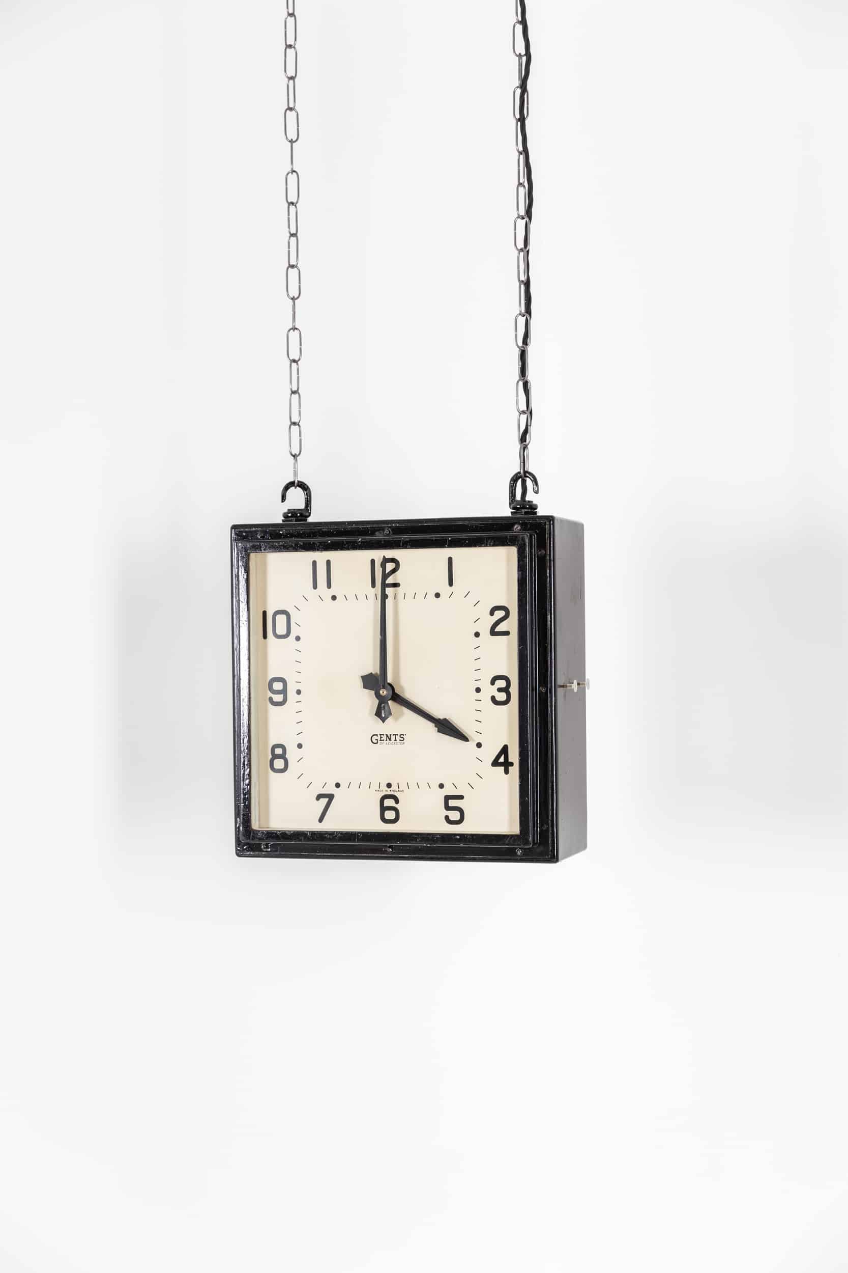 Square Gents of Leicester Clock