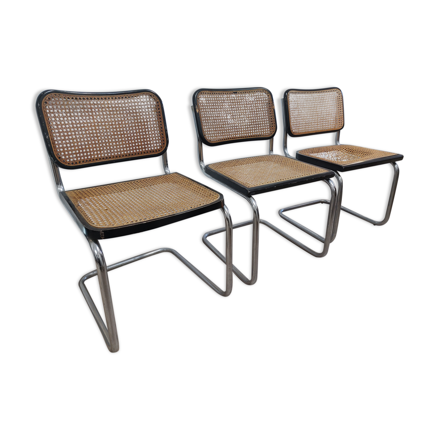 Trio de chaises par marcel breuer modele b 32