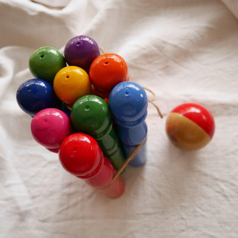 Wooden keels, rainbow color