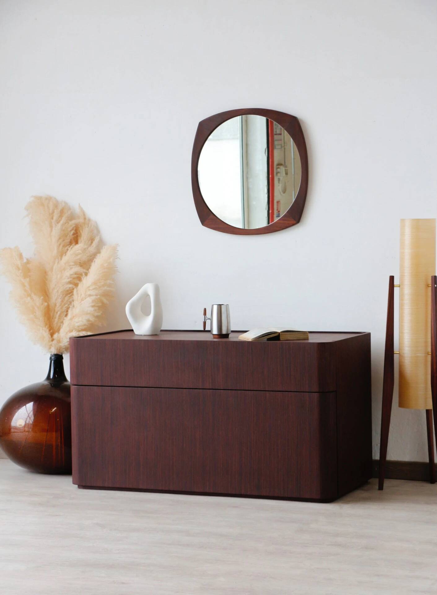 Commode italienne vintage en wengé – design 1970/80