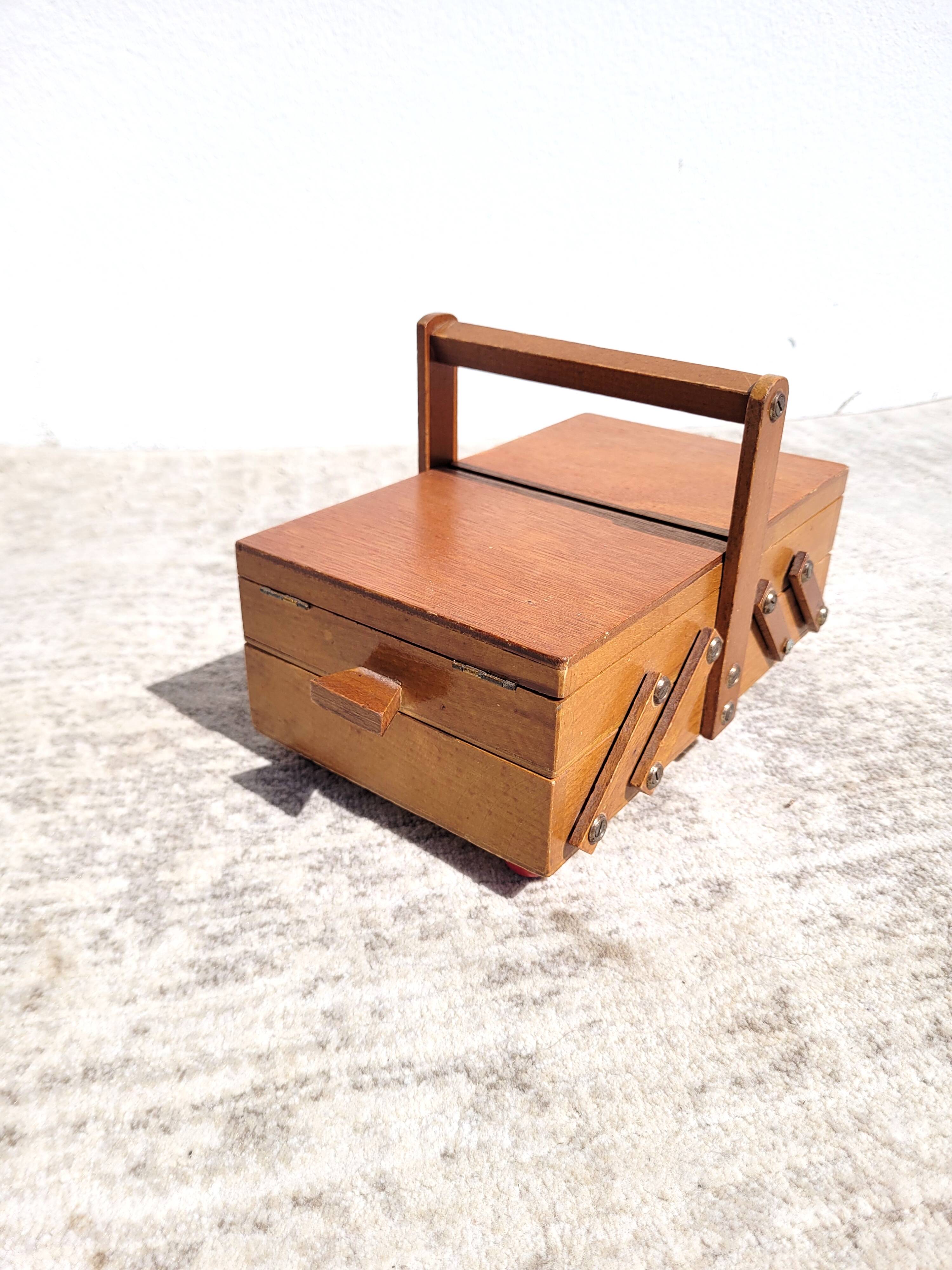 Mini vintage worker or sewing box