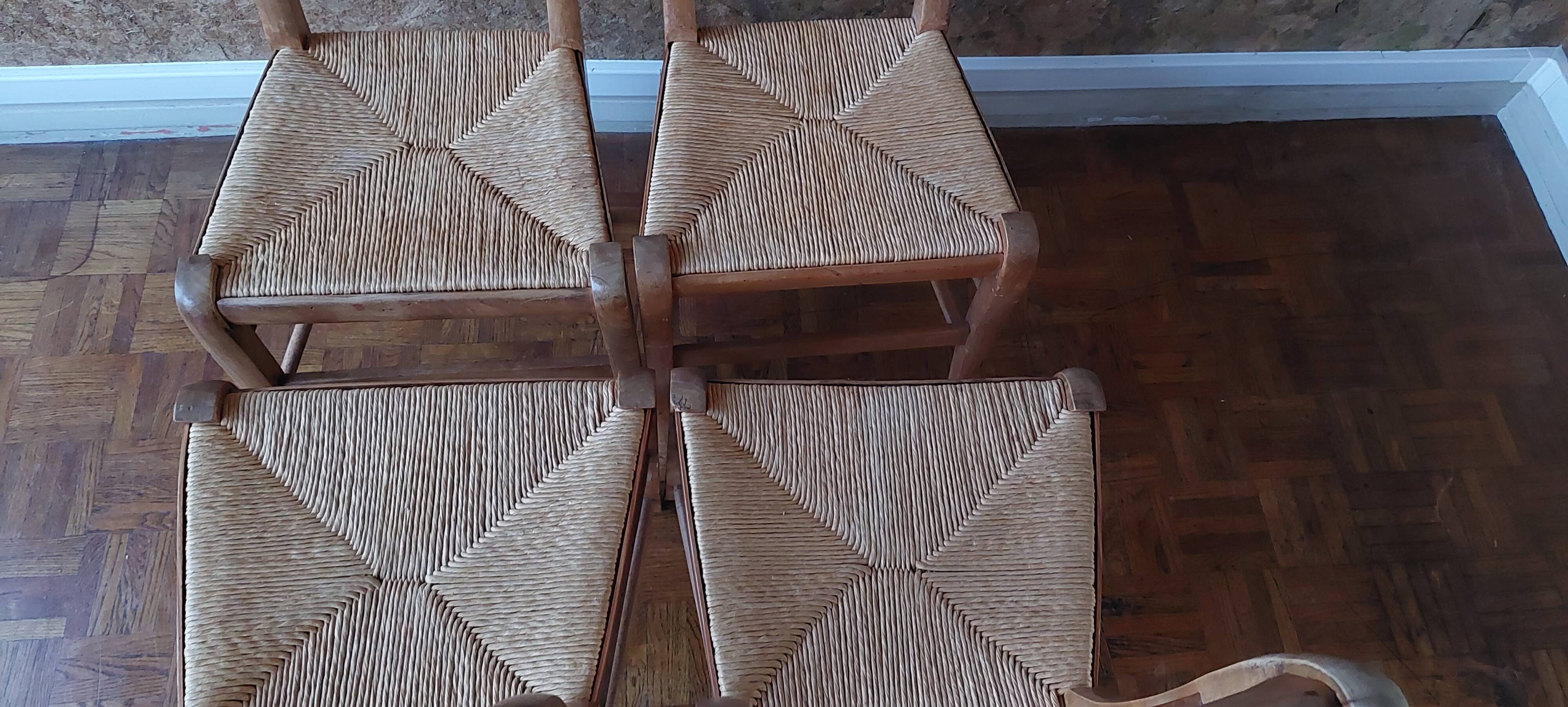 Set of 4 straw chairs in cherry wood