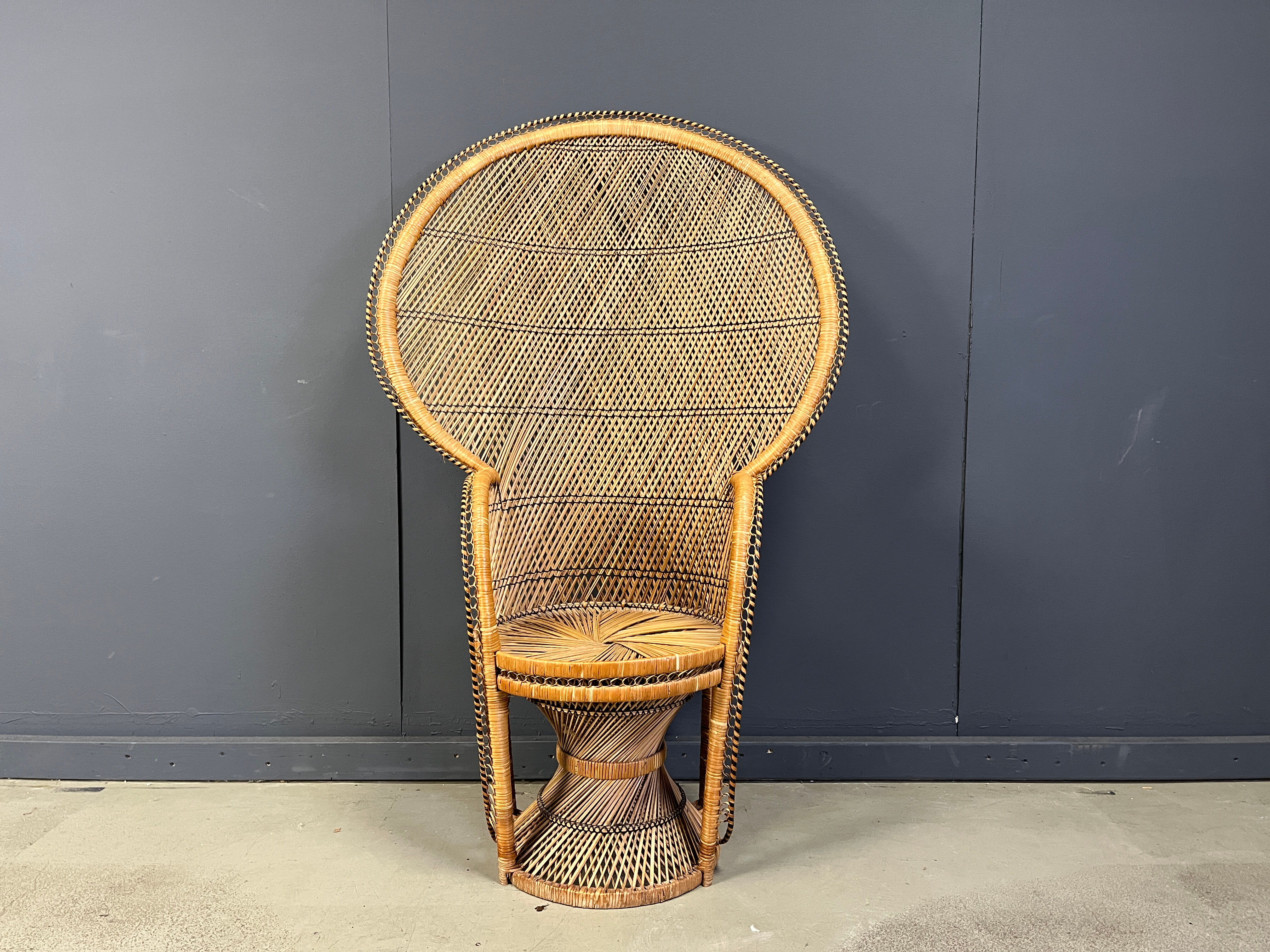 Vintage wicker peacock chair, 1970s