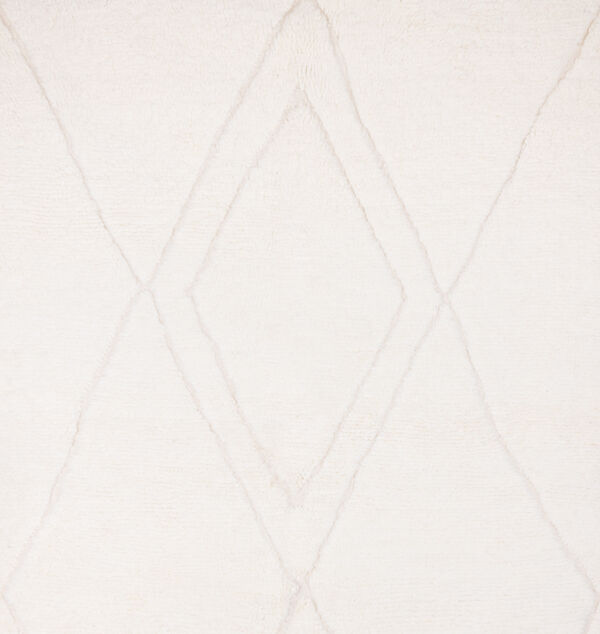 Tapis berbere beni ourain ecru avec motifs losanges en relief 215 x 148 cm