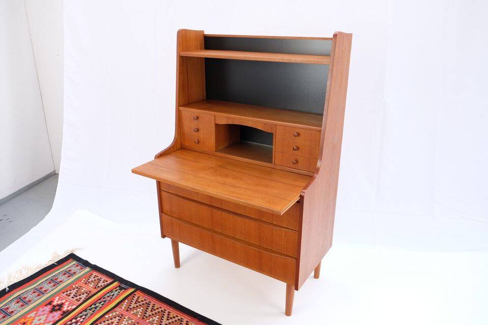 Vintage Danish secretary from the 1960s/70s, in teak, mid-century style.