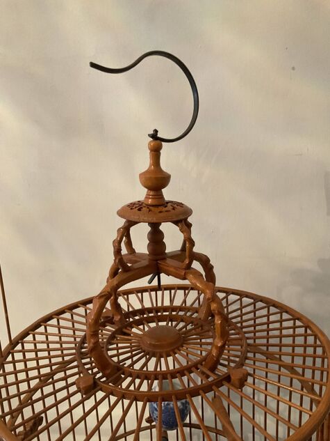 Ancienne cage à oiseaux en bois et rotin