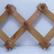 Solid pine crossbar coat rack from the 90s