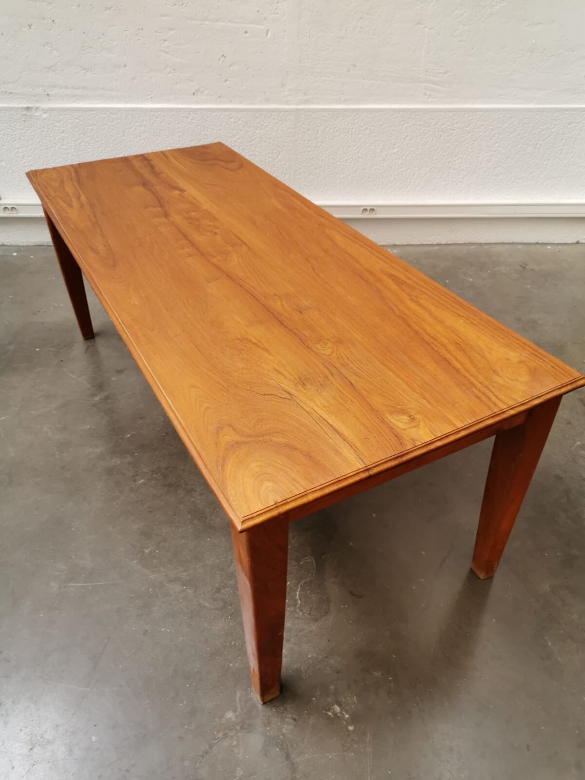 Teak table