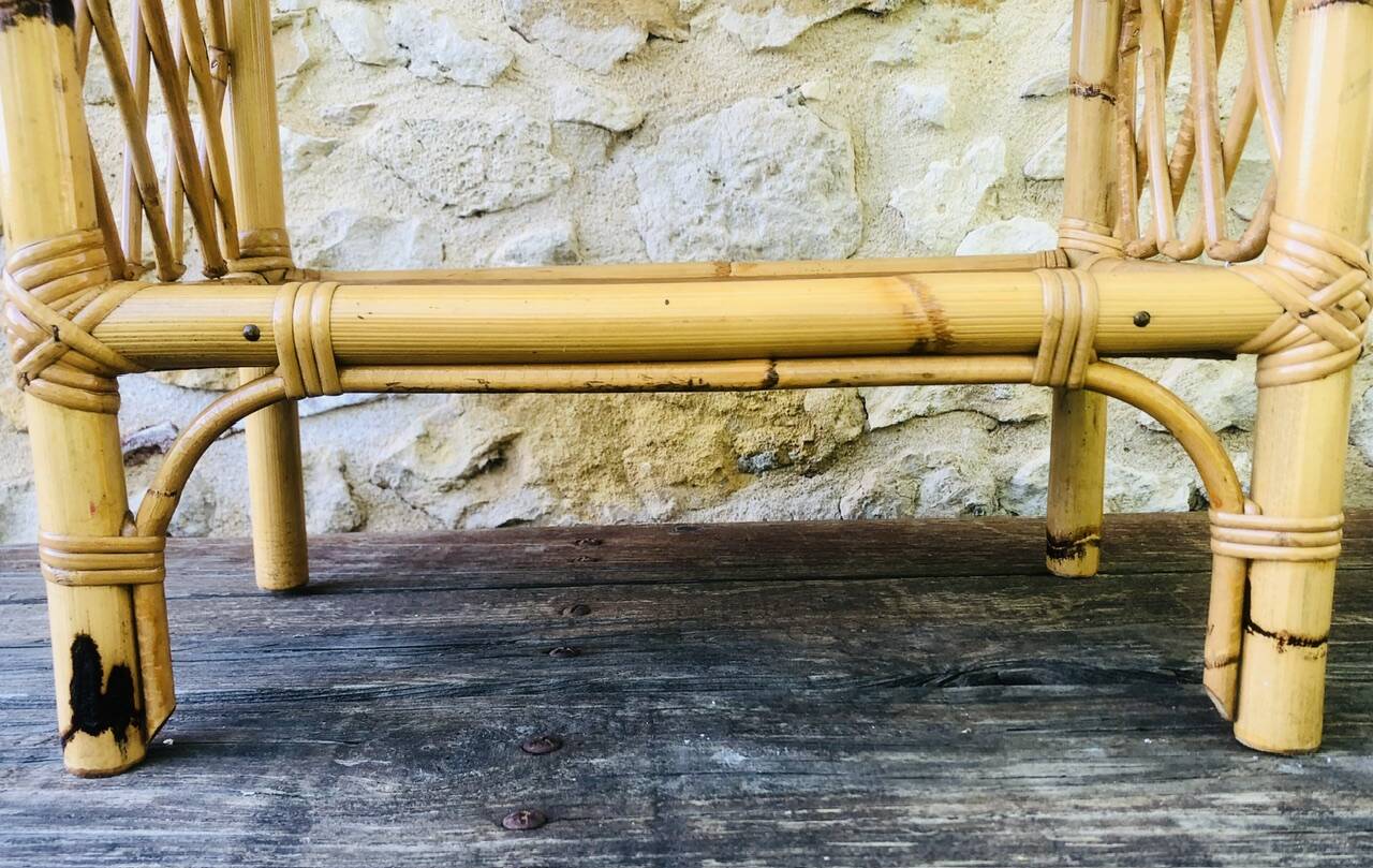 Wall shelf blond wood, bamboo, vintage rattan