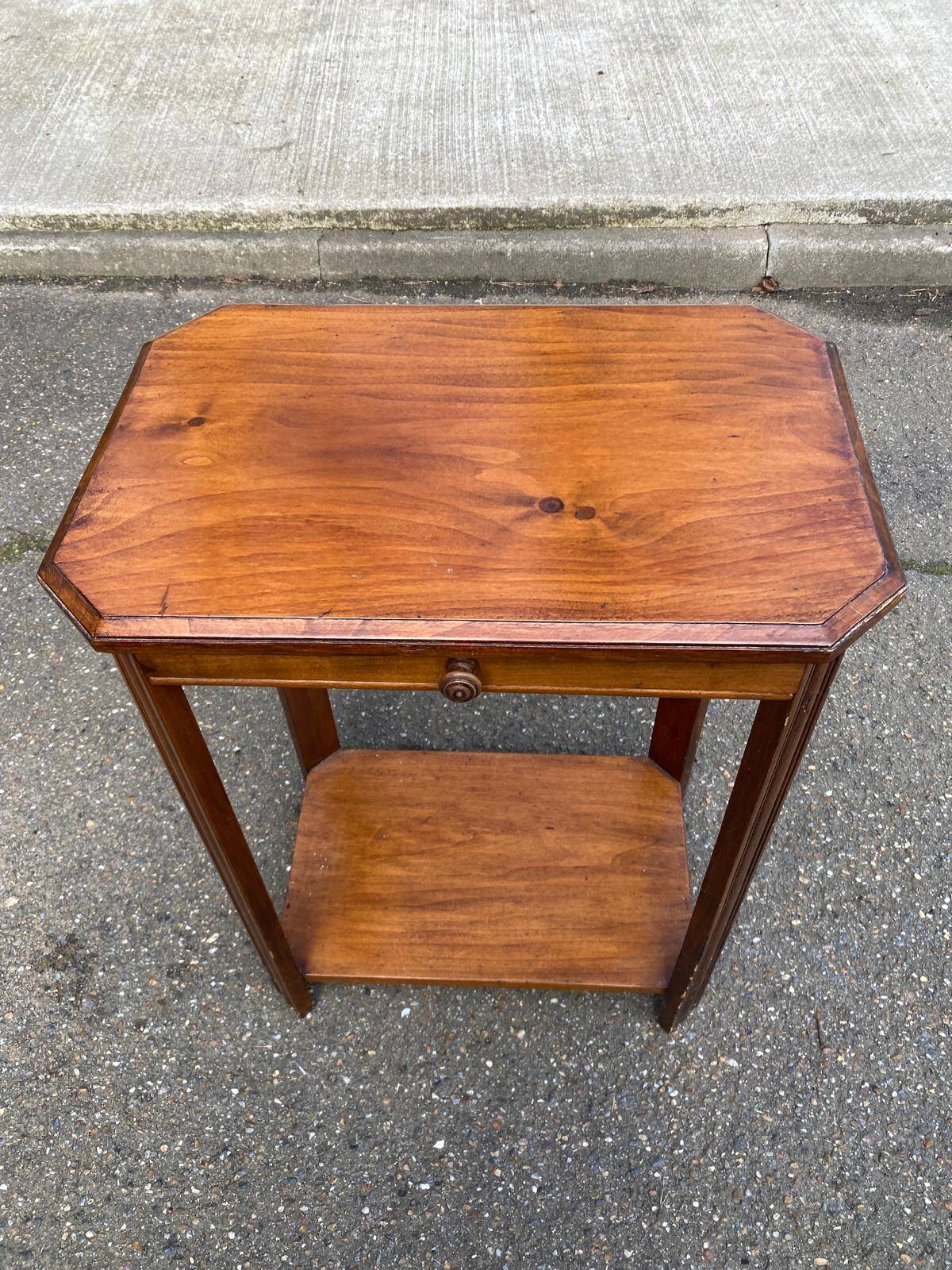 Étagère art déco 1960 en bois massif avec tiroir