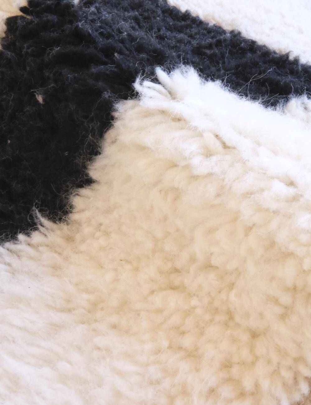 Black and White Berber Rug - 347 x 242 cm