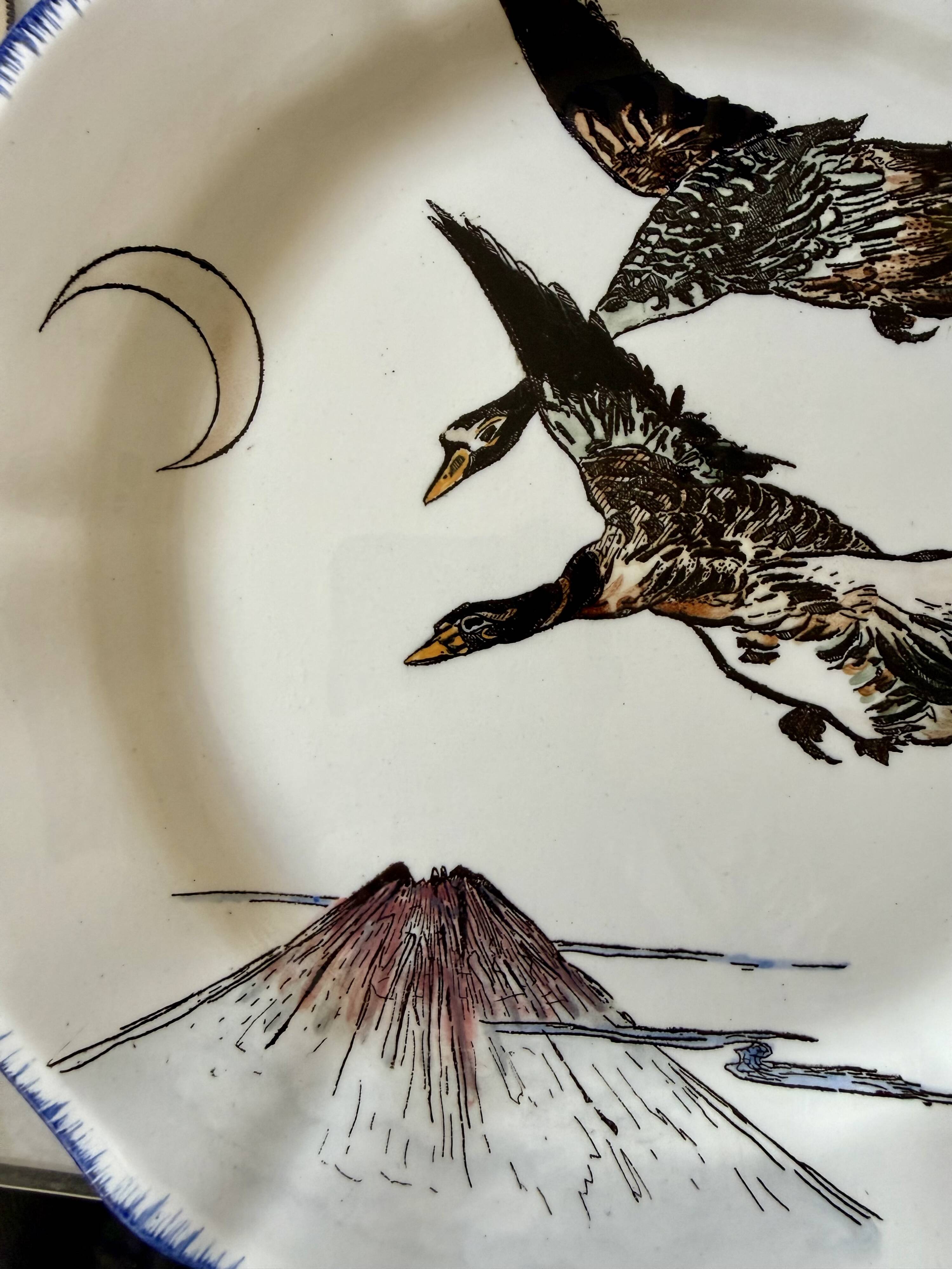 Service de table assiettes et plats Gien modèle grands oiseaux