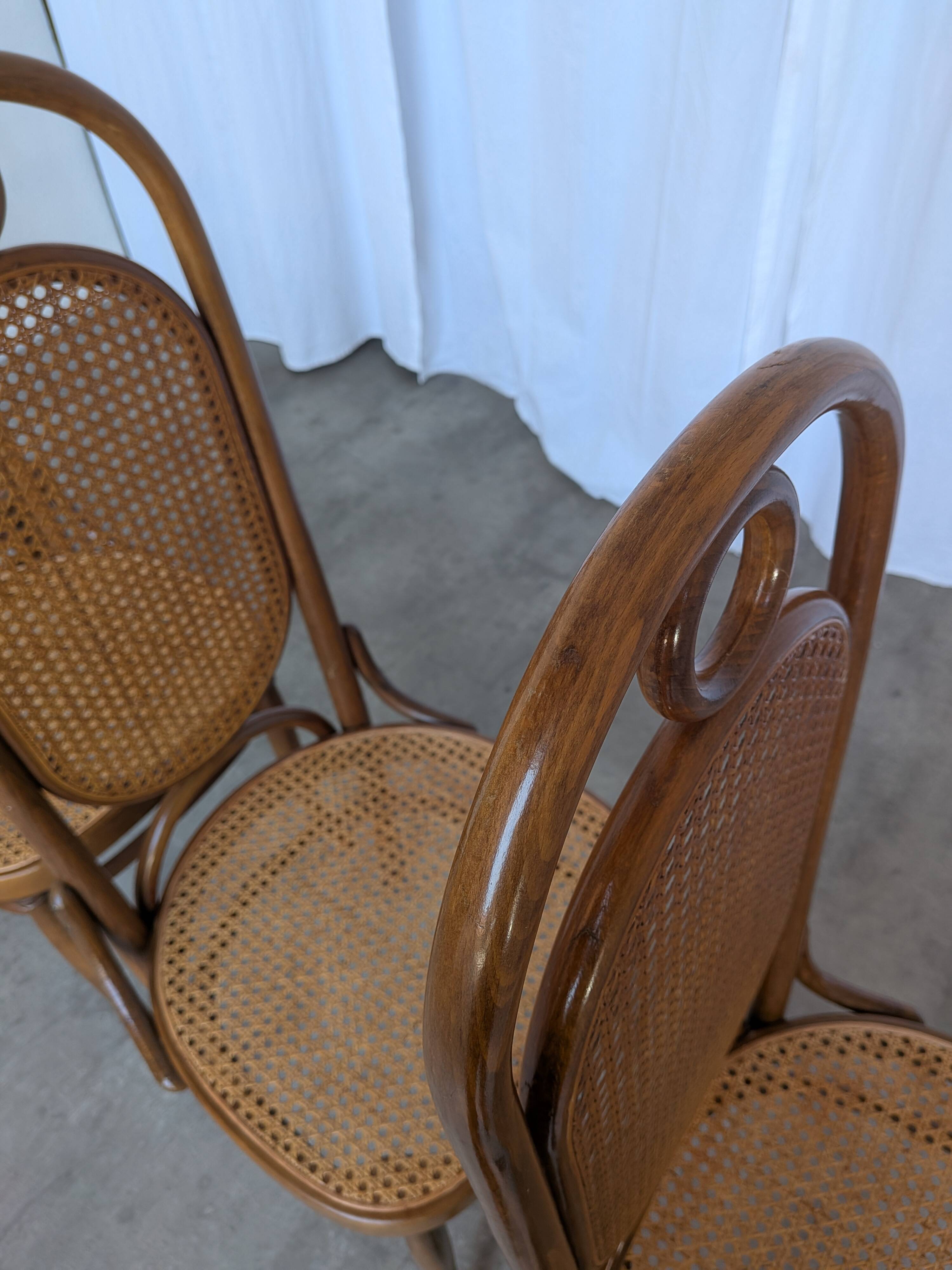 Set of 4 Mid-century Bentwood Cane Dining Chair, Thonet Style, 1970s Yugosl