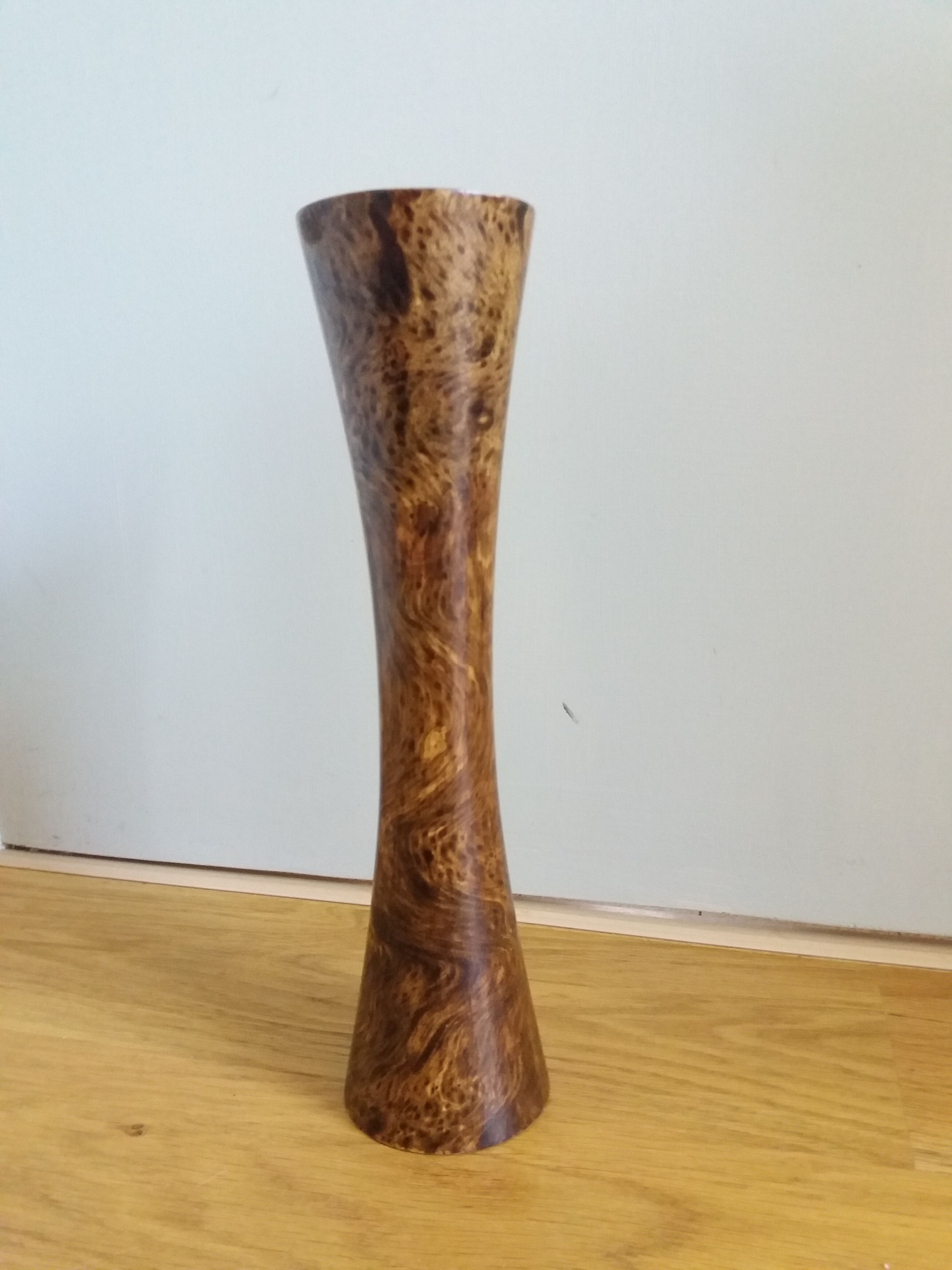 Diabolo vase in marbled lacquered wood Art Deco