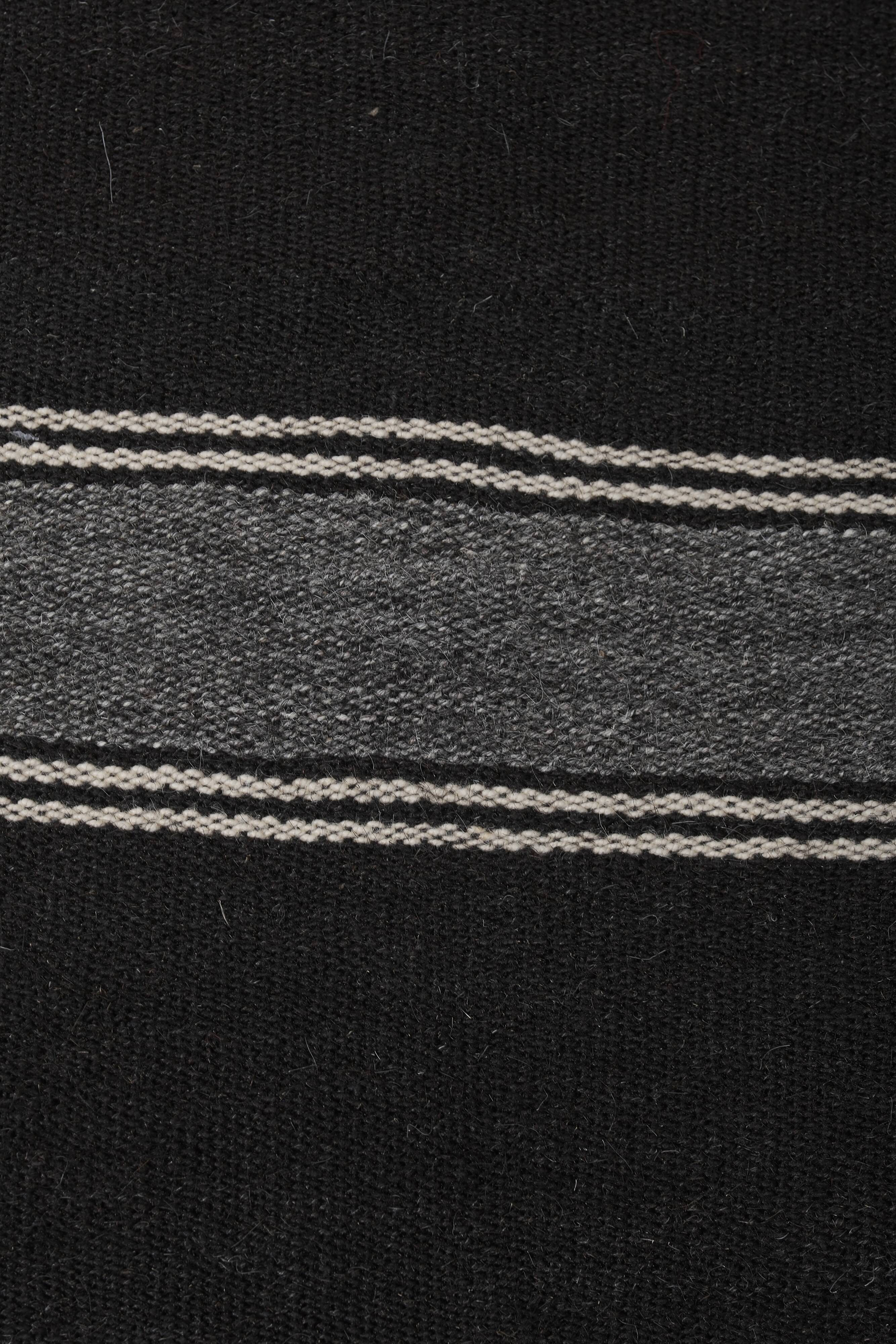Vintage Turkish Oushak Handwoven Rug 203x210 cm