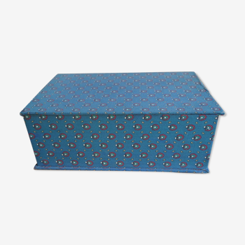 Ancient box in Provençal-style fabric