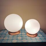 Pair of vintage globe lamps to table