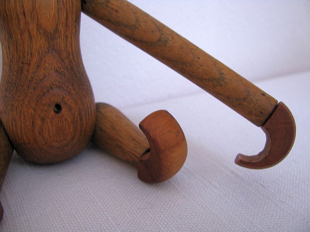 Teak monkey figurine Denmark 1970. no 1