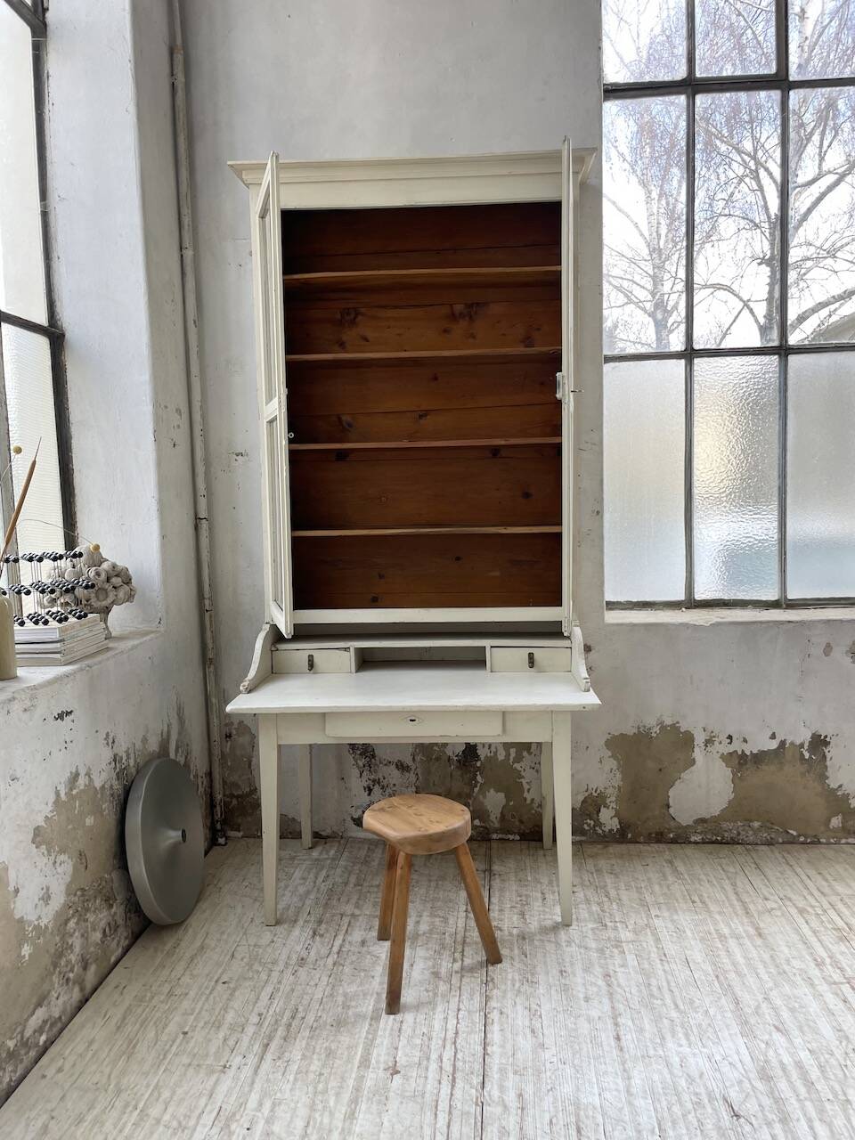 20th century showcase office