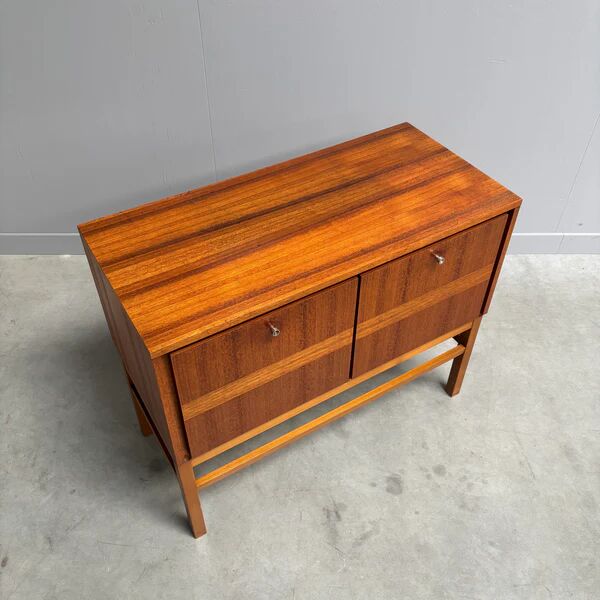 Small teak sideboard / cabinet from the 1960s