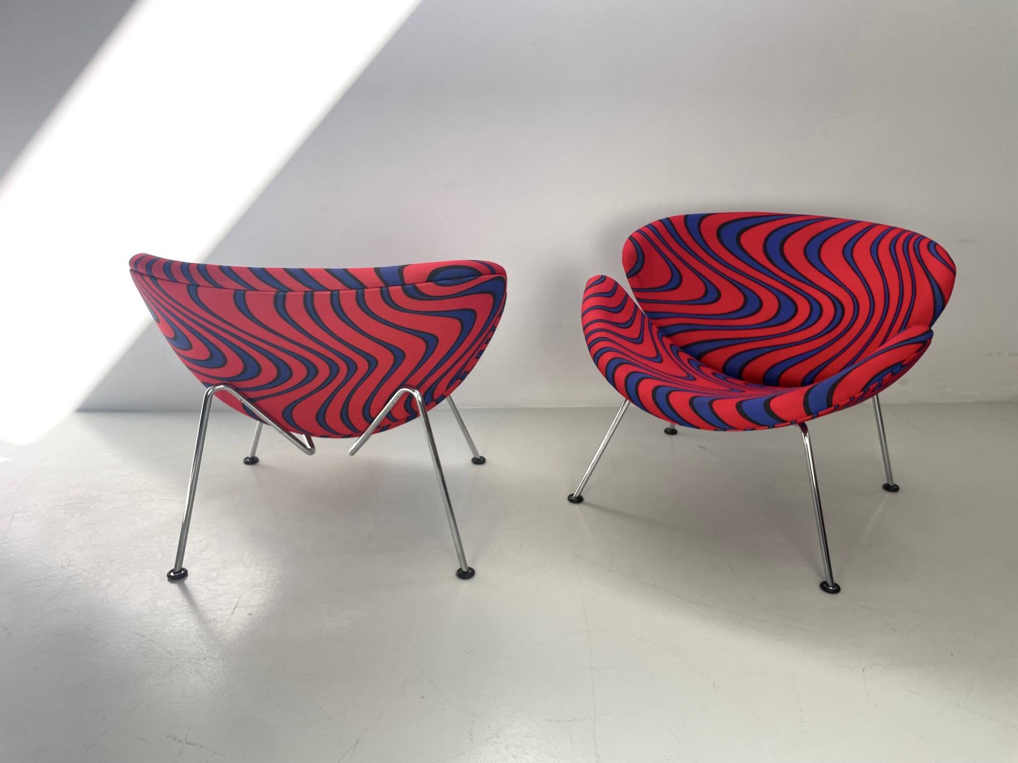 Artifort Orange Slice f437 RARE models by Pierre Paulin