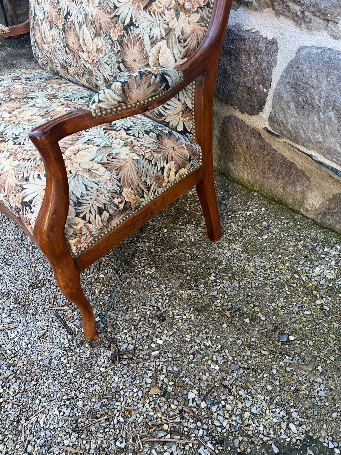 Louis XV style bench