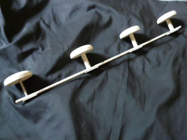 Coat rack in white lacquered metal 70s 4 patères