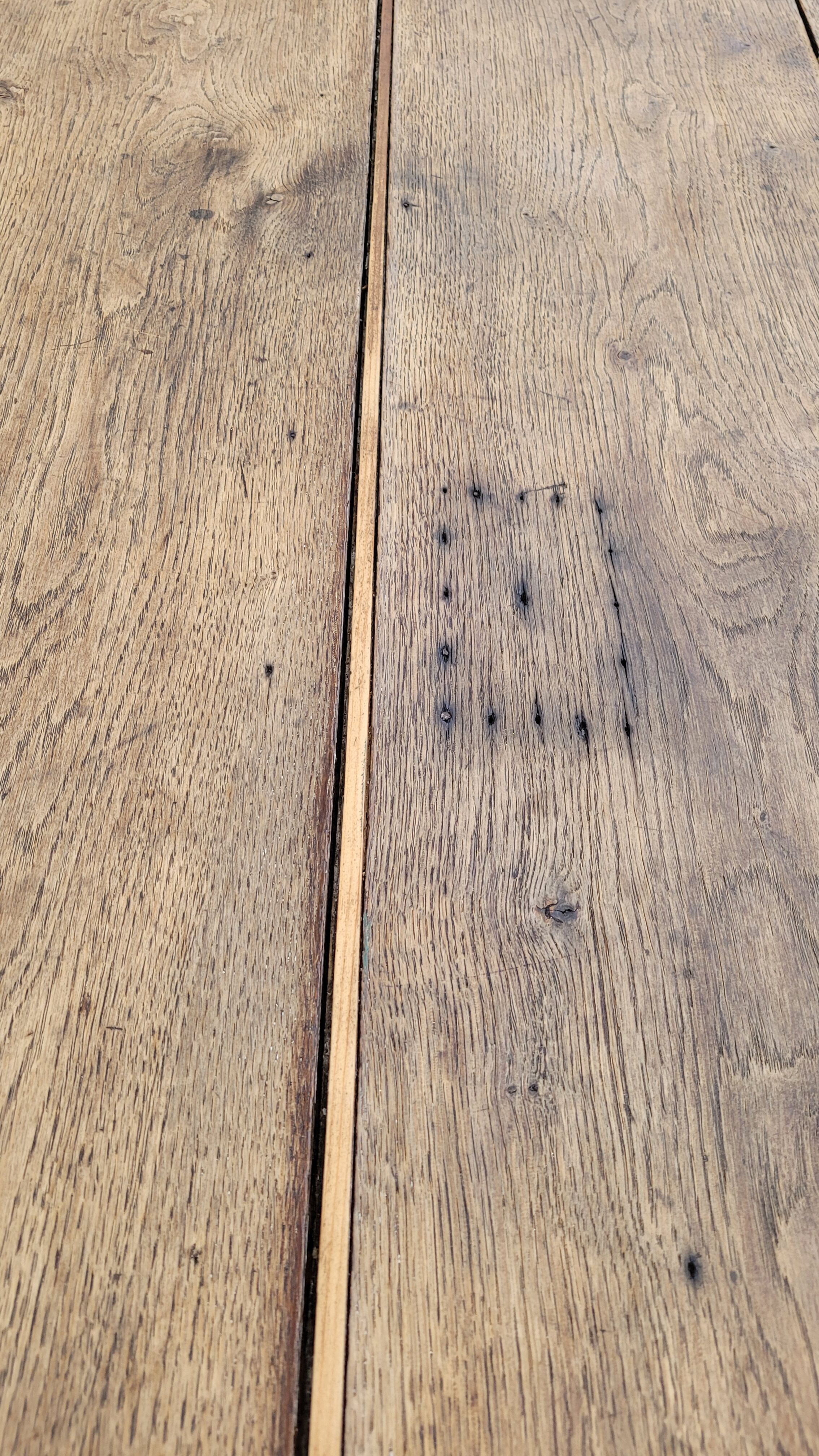 Rustic farmhouse table in solid oak Louis Philippe style -1m84