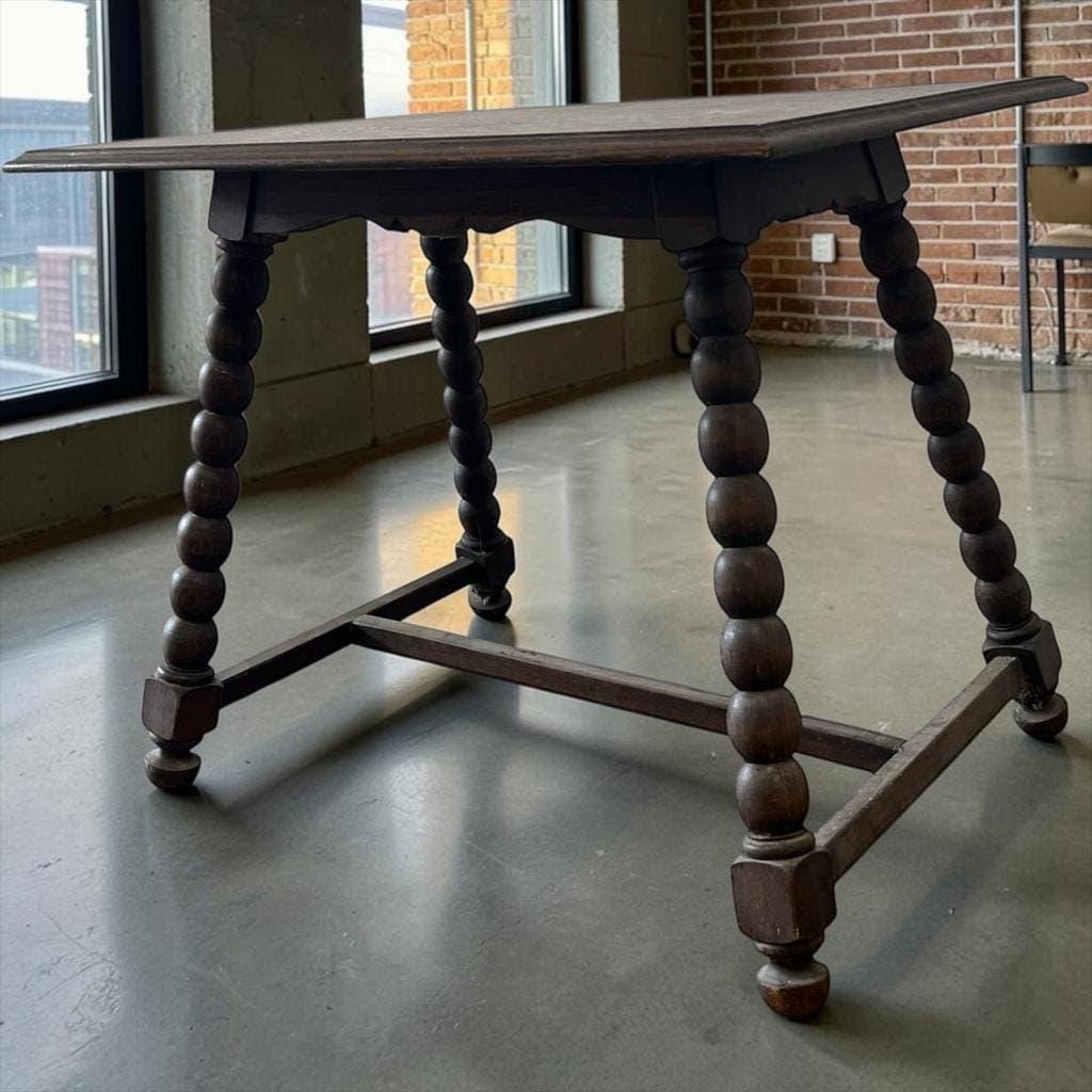 Vintage wooden bobbin side table / coffee table / end table