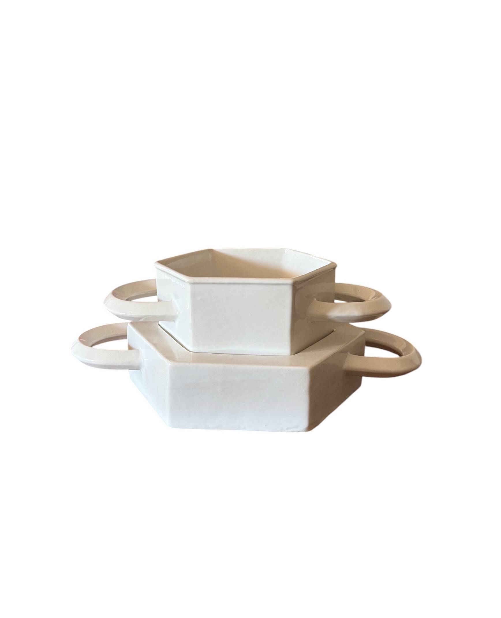 Sergio Asti, white ceramic centerpiece, Gabbianelli Italy ca. 1970