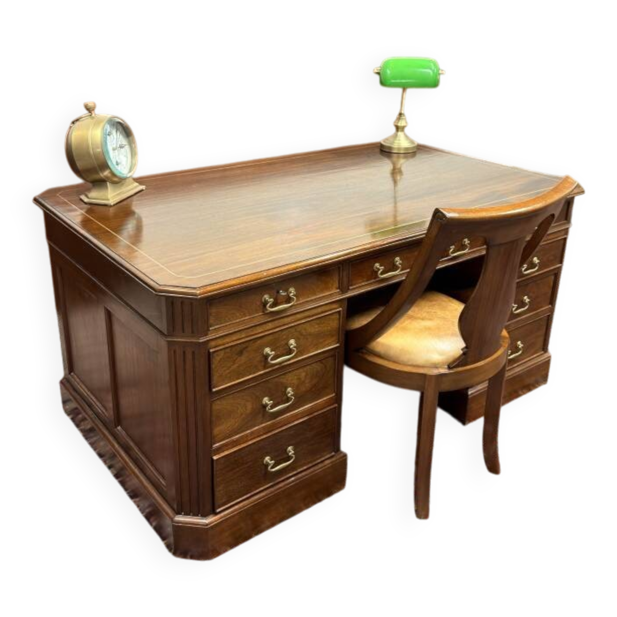 Bureau anglais classique avec chaise de bureau