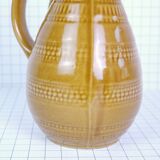 Pitcher digoin