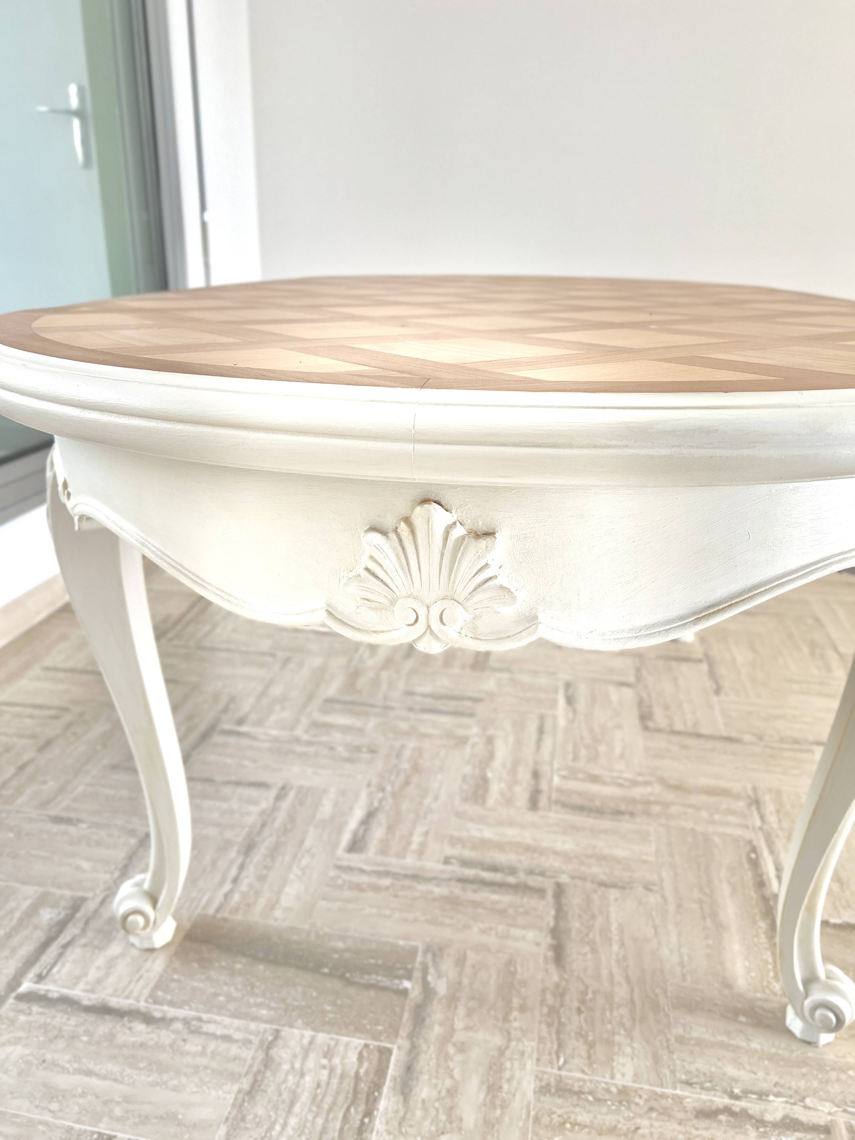 Cherry wood table with marquetry – Louis XV style