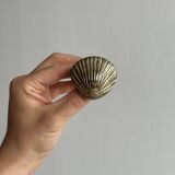 3 brass shell drawer knobs