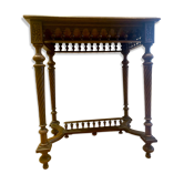 Table appoint Breton style