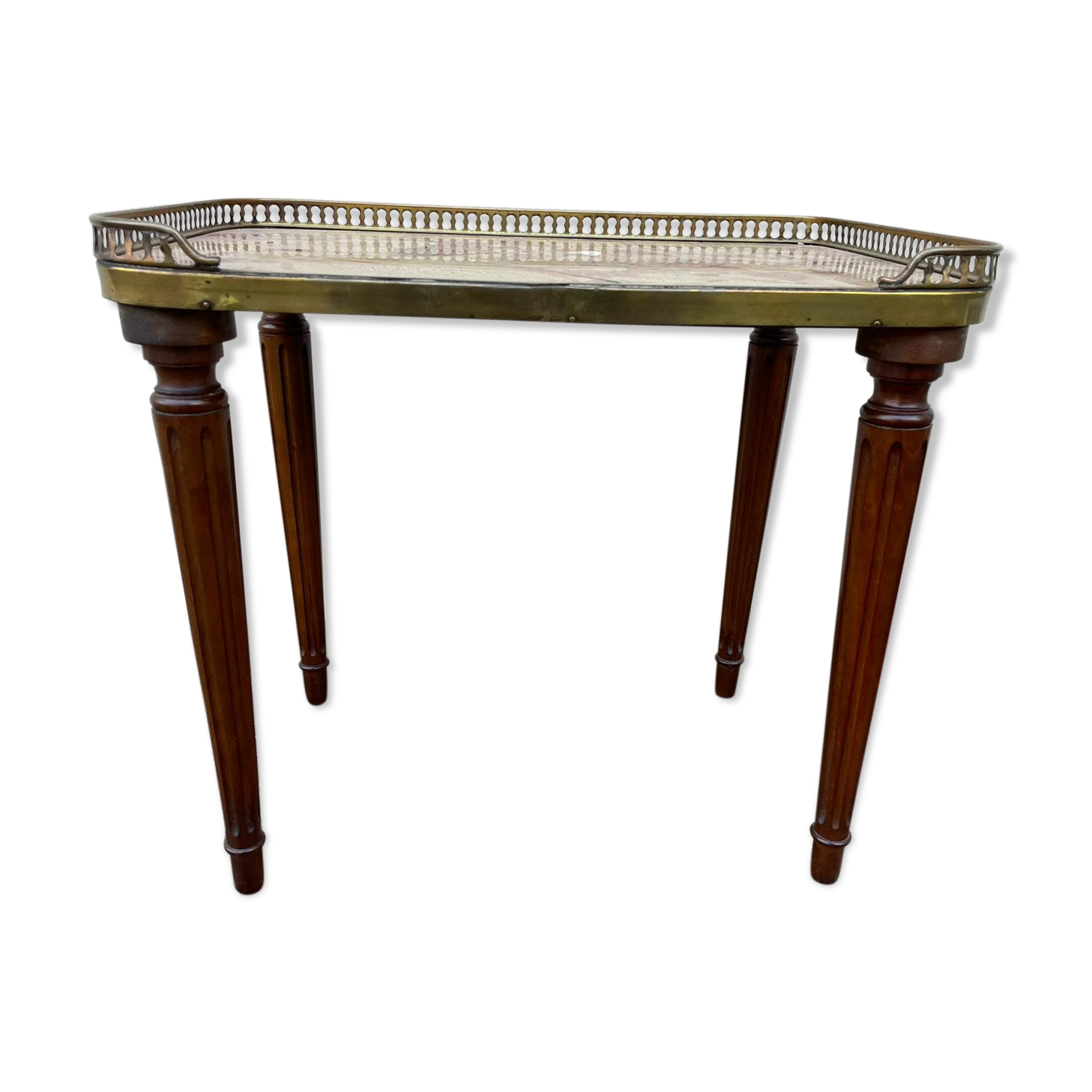 Table or pedestal table hot water bottle