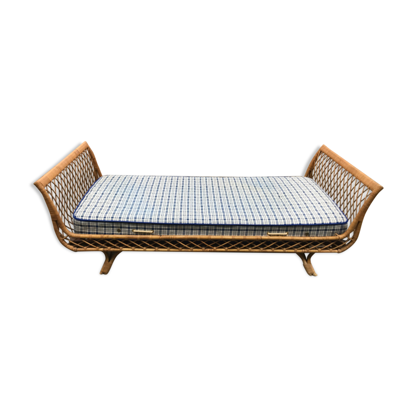 Vintage rattan bed 1970