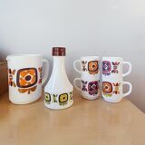 Mobil Arcopal 70s tableware set.