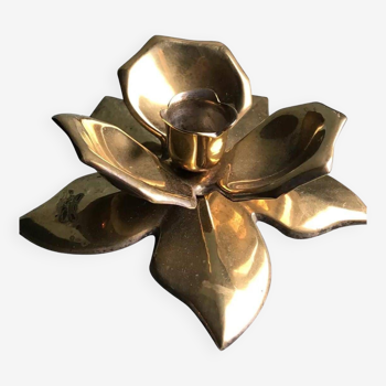 Golden brass flower candle holder