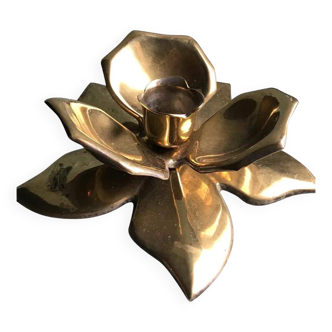 Golden brass flower candle holder