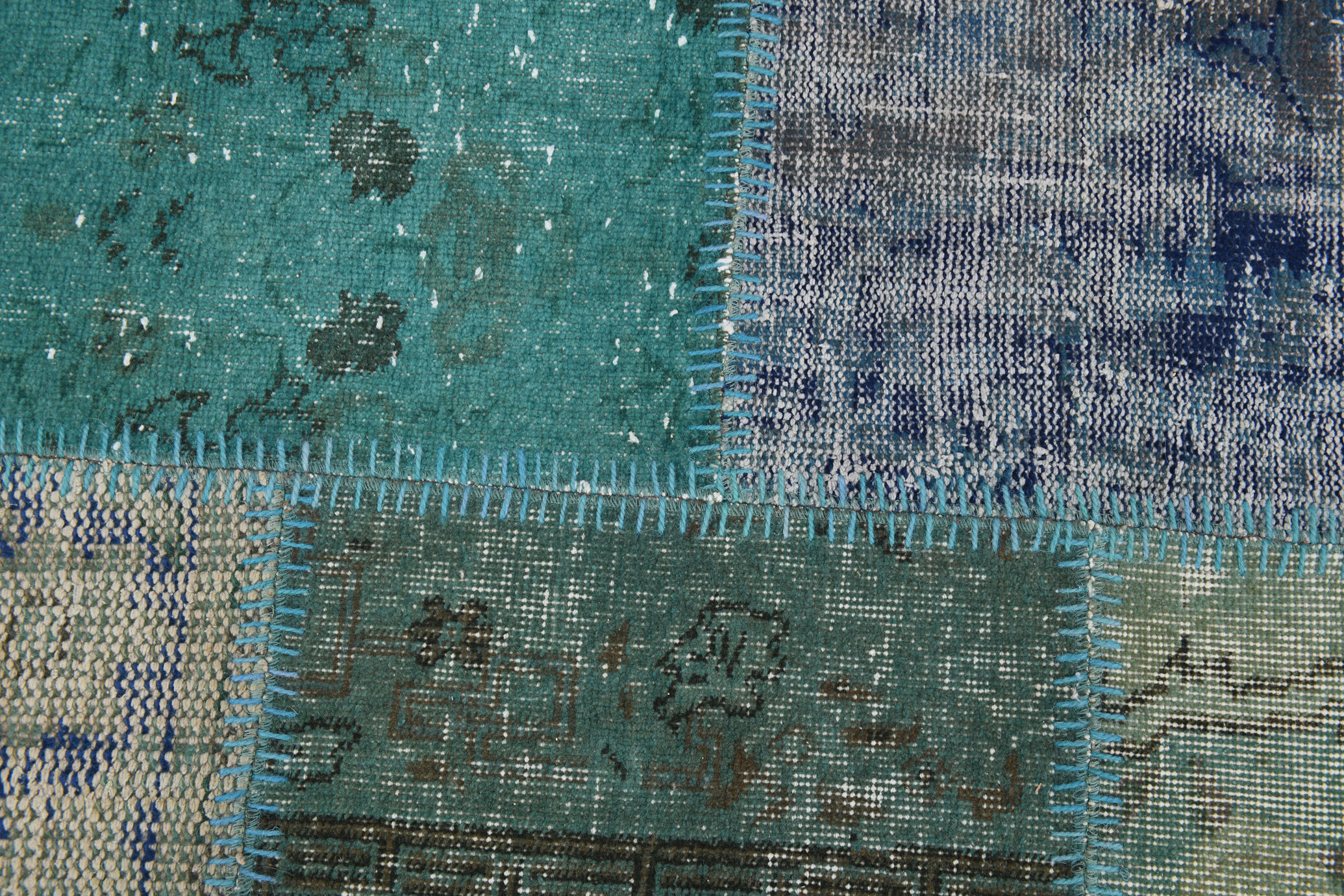 7x10 Green Vintage Patchwork Rug 300x210Cm