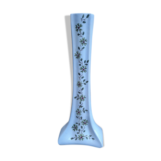 Ceramic vase with floral motifs