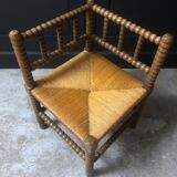 Mulched fire corner chair