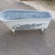 Zinc bathtub