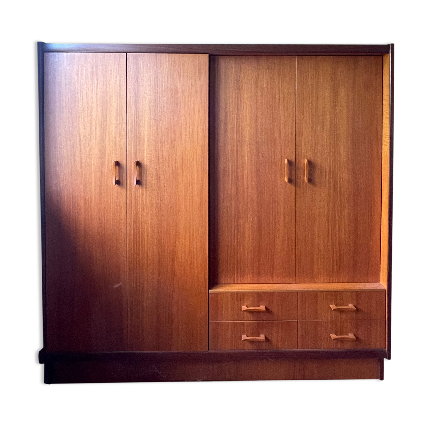 Armoire en teck années 60