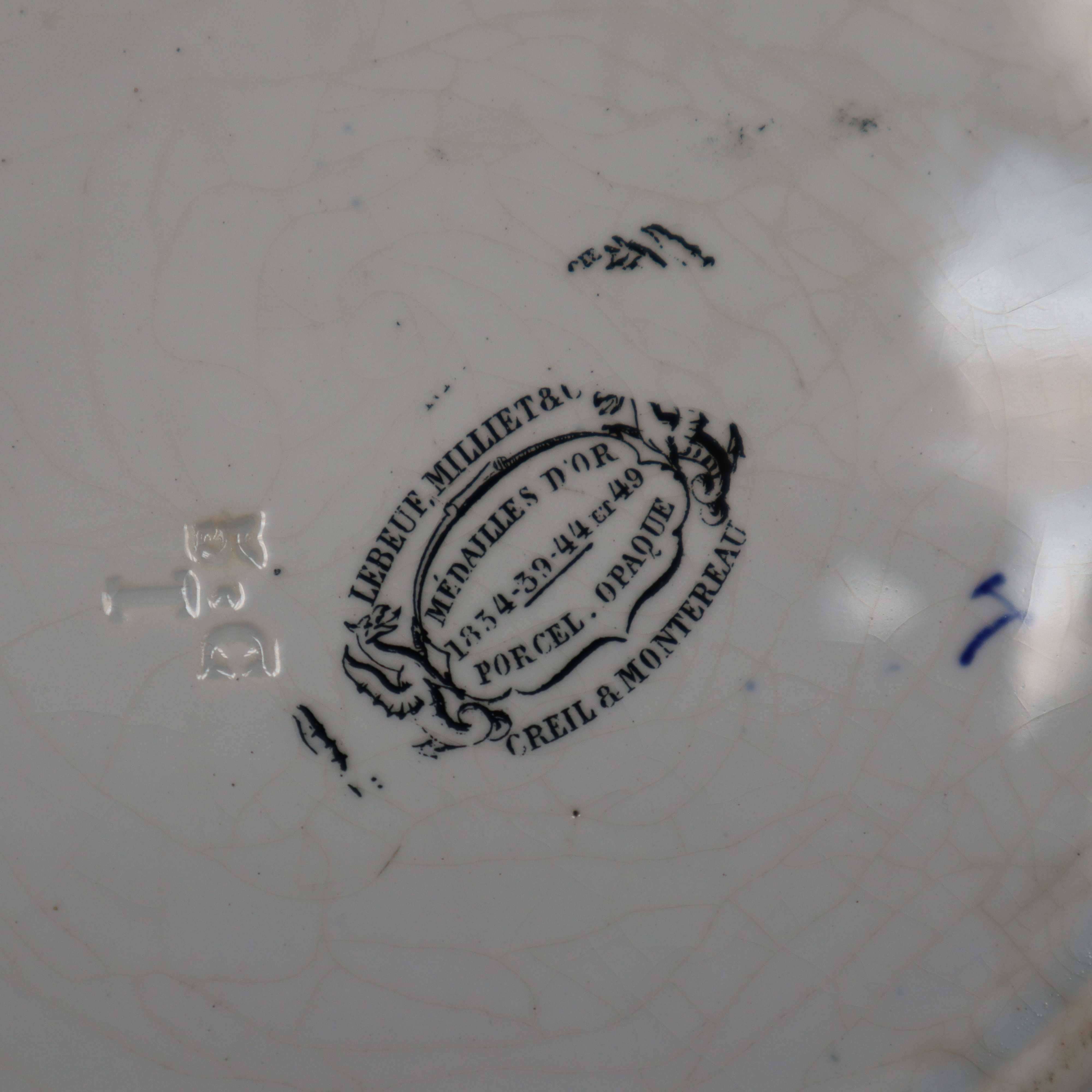 Japanese porcelain decoration plate Creil and Montereau Lebeuf Milliet