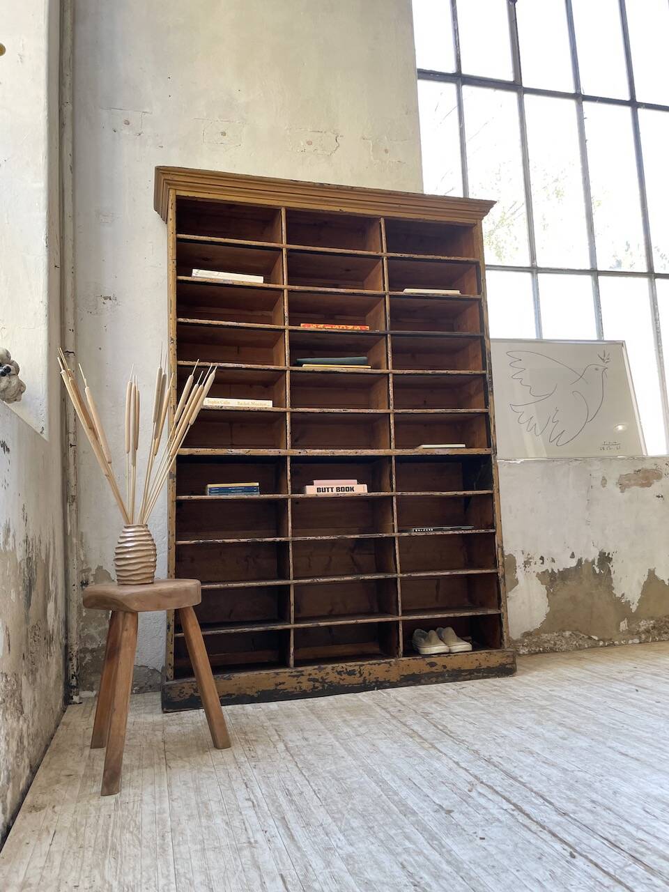 XL 1900 bookcase shelf