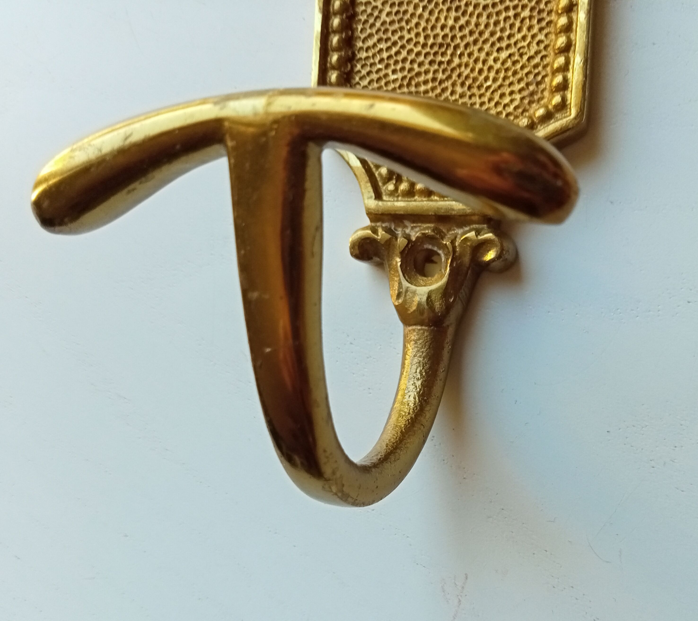 Vintage patère in solid golden brass