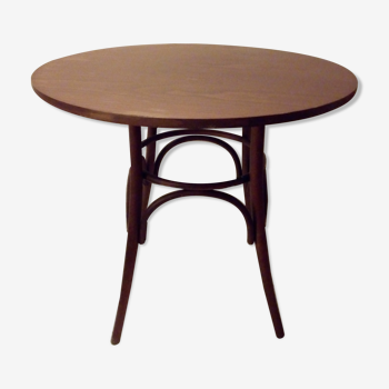 Table circulaire style bistrot