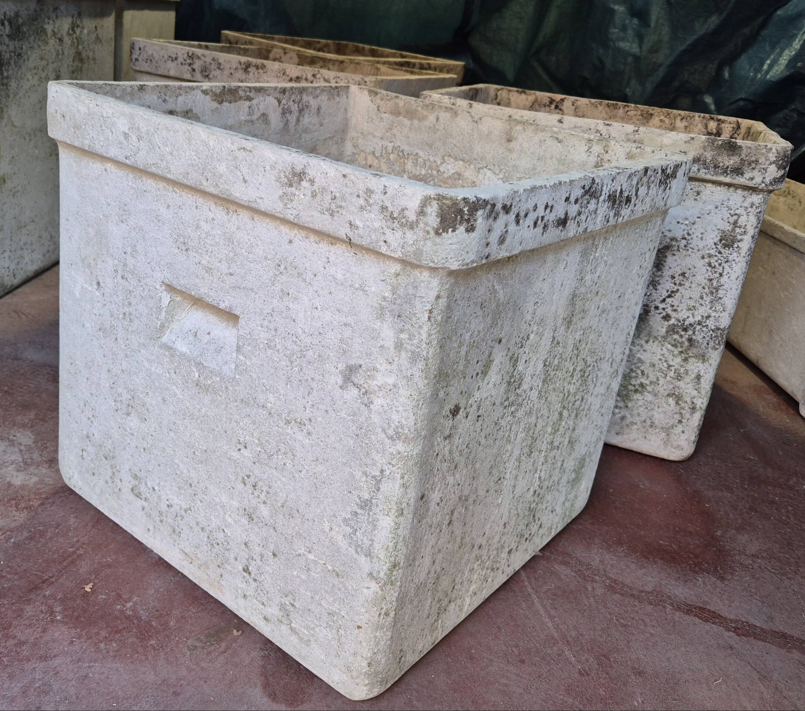 Set of fibreglass planters